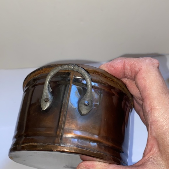 Metallic mercury glass crackle decorative plate and burnished brass planter - Picture 9 of 11